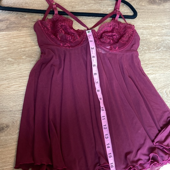 Maidenform 32C Burgundy, sexy lingerie with lace top and cheer bottom - Picture 9 of 12